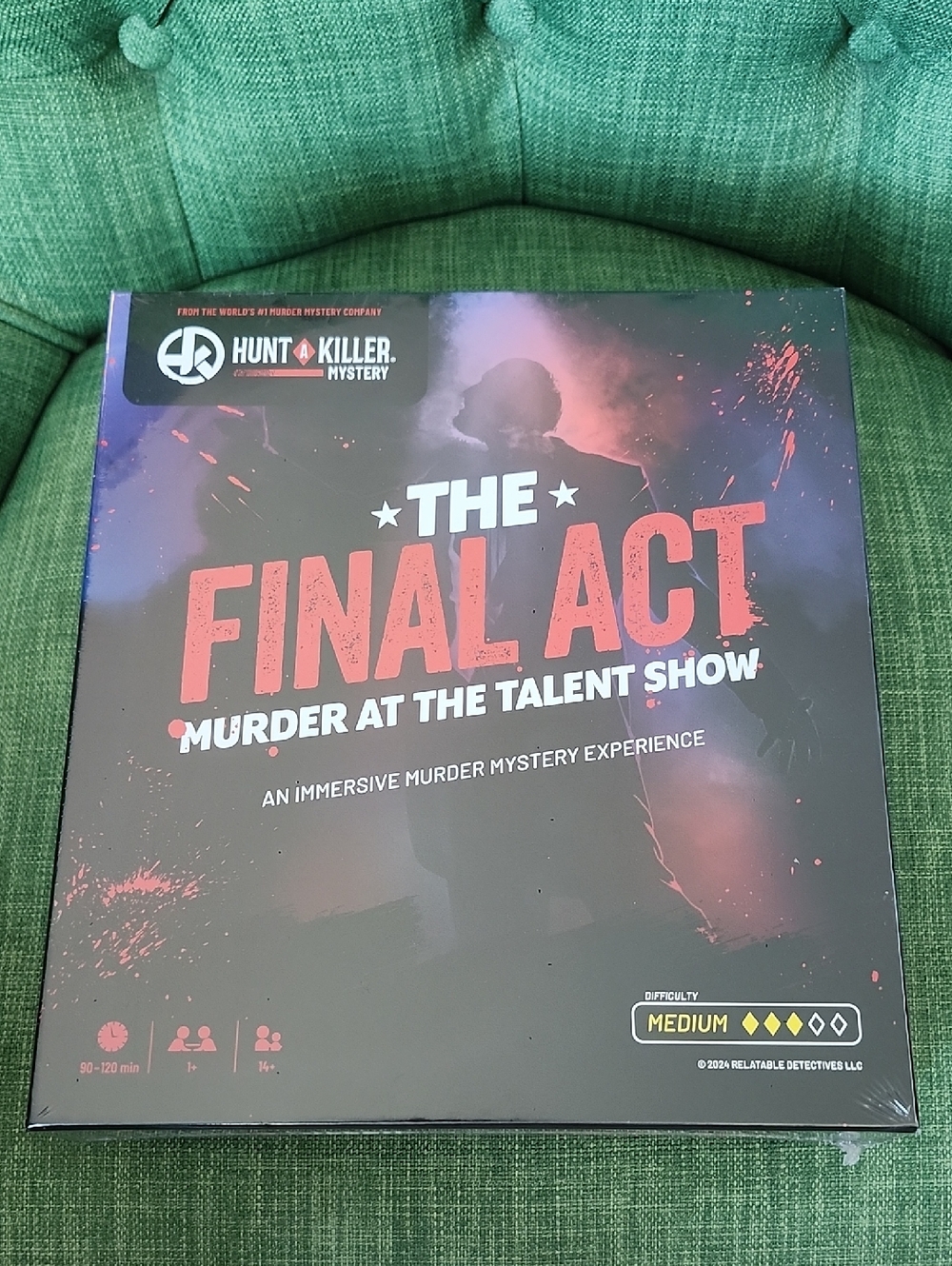 Hunt A Killer The Final Act - Murder at the Talent Show Board Game (Black & Red)